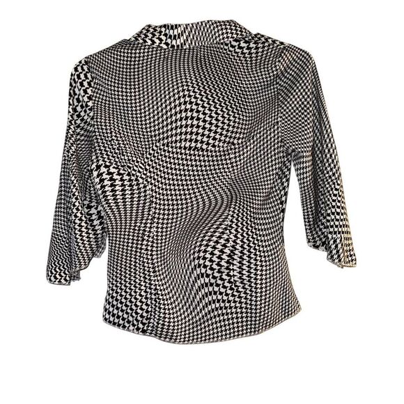 Urban Outfitters Women's XS Black Satin Collared Short Sleeve Blouse‎ - Picture 2 of 7